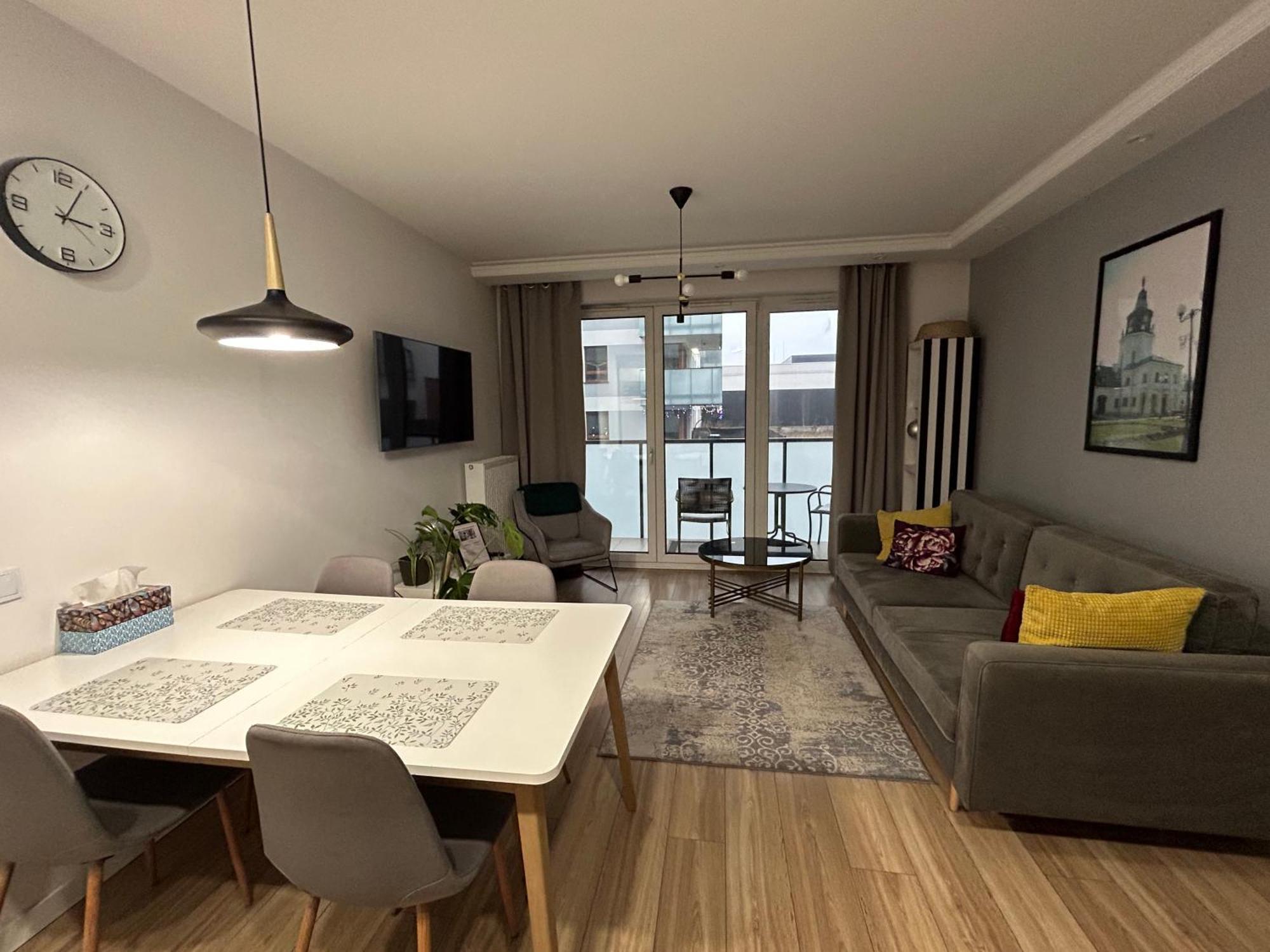 Nowy Apartament W Okolicach Centrum Siedlce Exterior photo